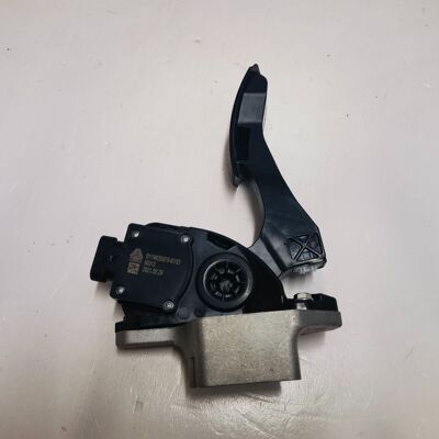 重汽汕德卡TX/T5G油门踏板总