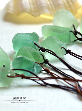极速灵麒珠宝-薄荷硬糖- 天然随形薄荷绿色萤石 小清Z新锁骨链