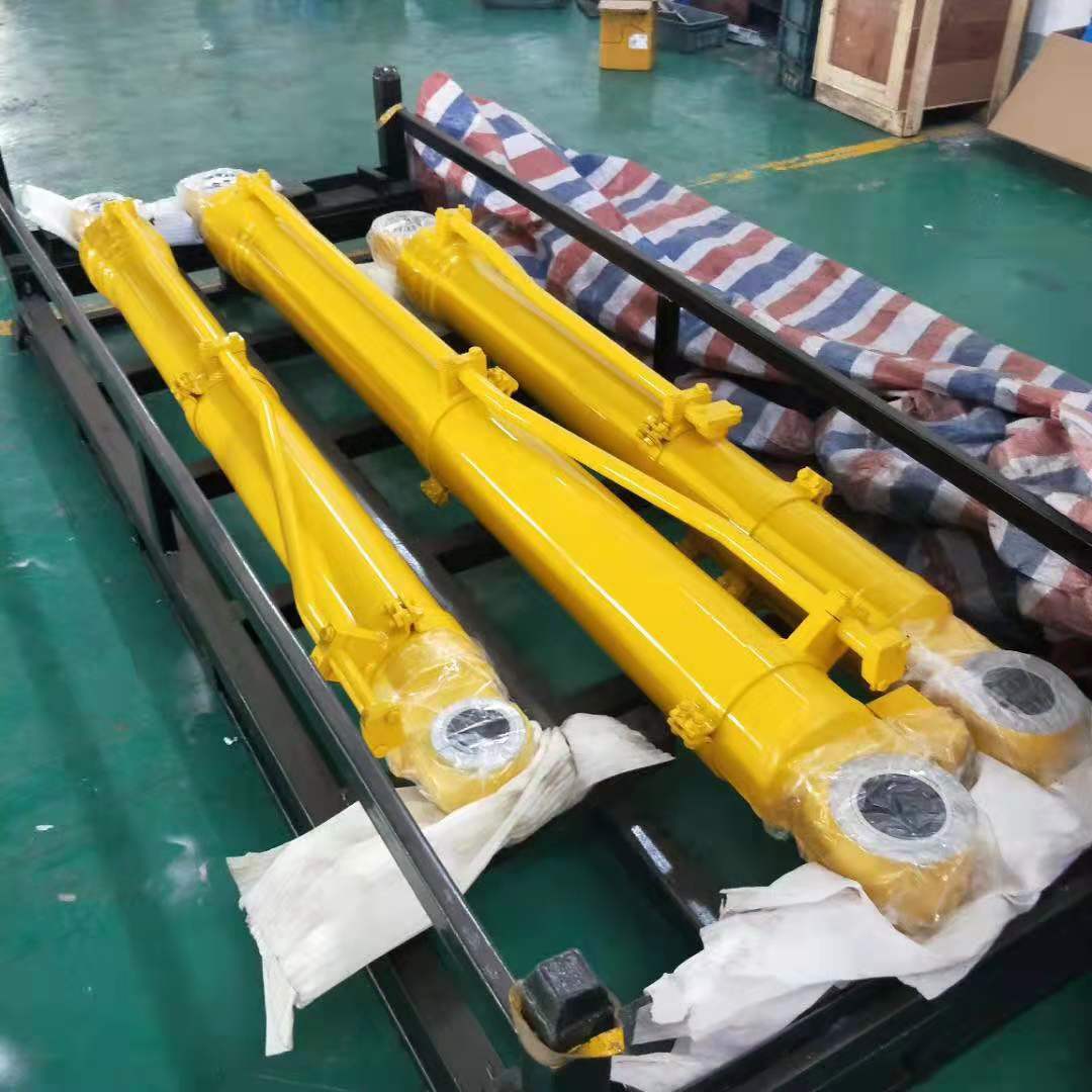 GD825-2左转向油缸707-00-07E30 、平地机油缸总成
