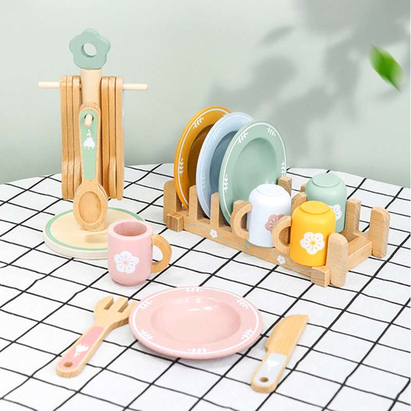 儿童早教益智仿真餐具套组合套装 幼儿园厨房过家家木制玩具