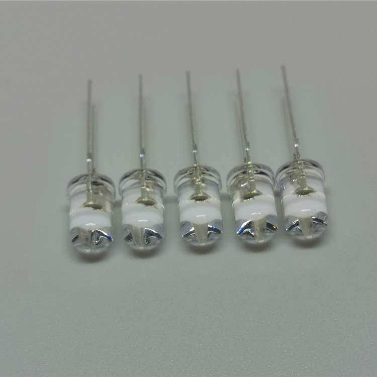 大促销 5mm圆头白光0.2w直插led 超高亮led灯珠 白光led 台灯专用