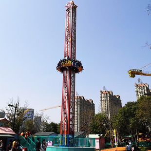 景区热门游乐设备 刺激尖叫 旋转塔跳楼机 空中飞椅 高空飞翔