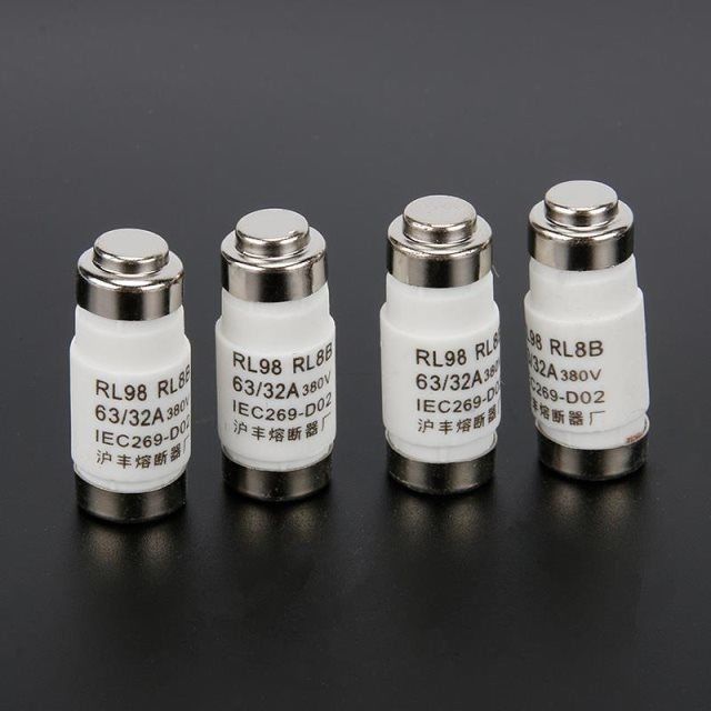 极速沪丰熔断器RL98R026RL8B20zA32A40A50A63AD02陶瓷熔芯RO2