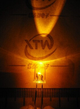 发光管 LED F5 5MM 黄色 黄灯 黄光 一包1000个50元 长脚 白发黄