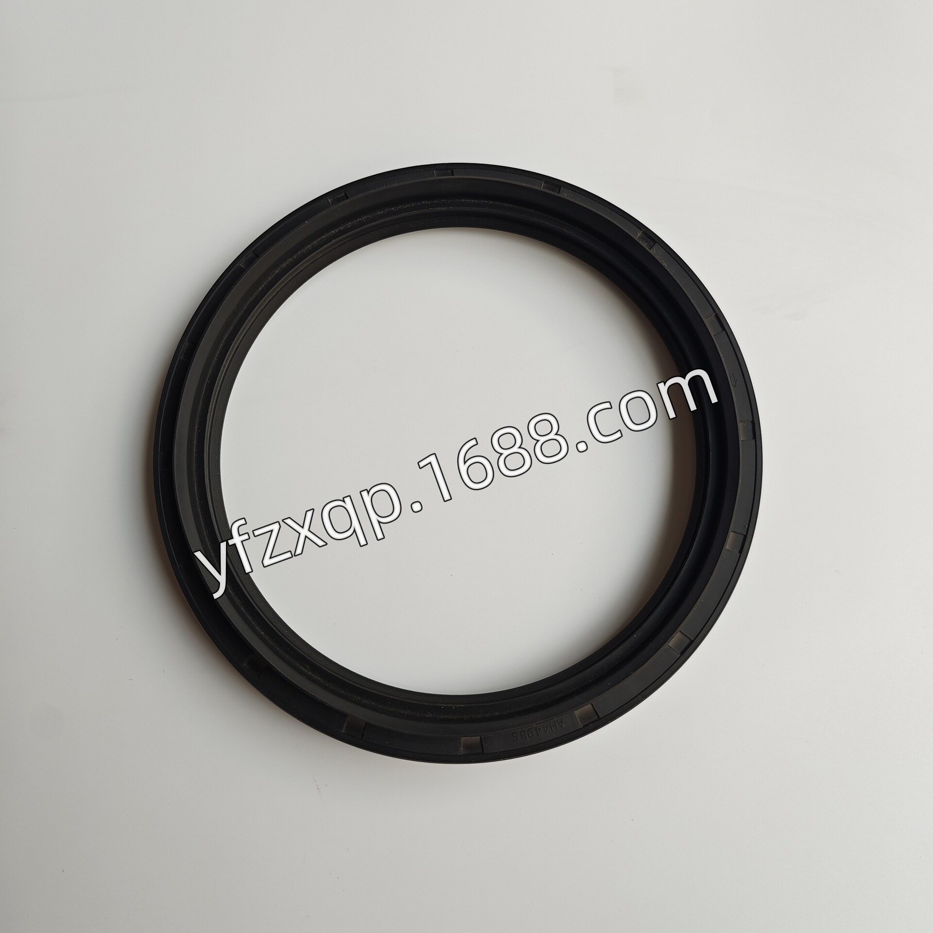 日野F20C发动机曲轴后油封EF750AH4498S9828-01109HINO配件
