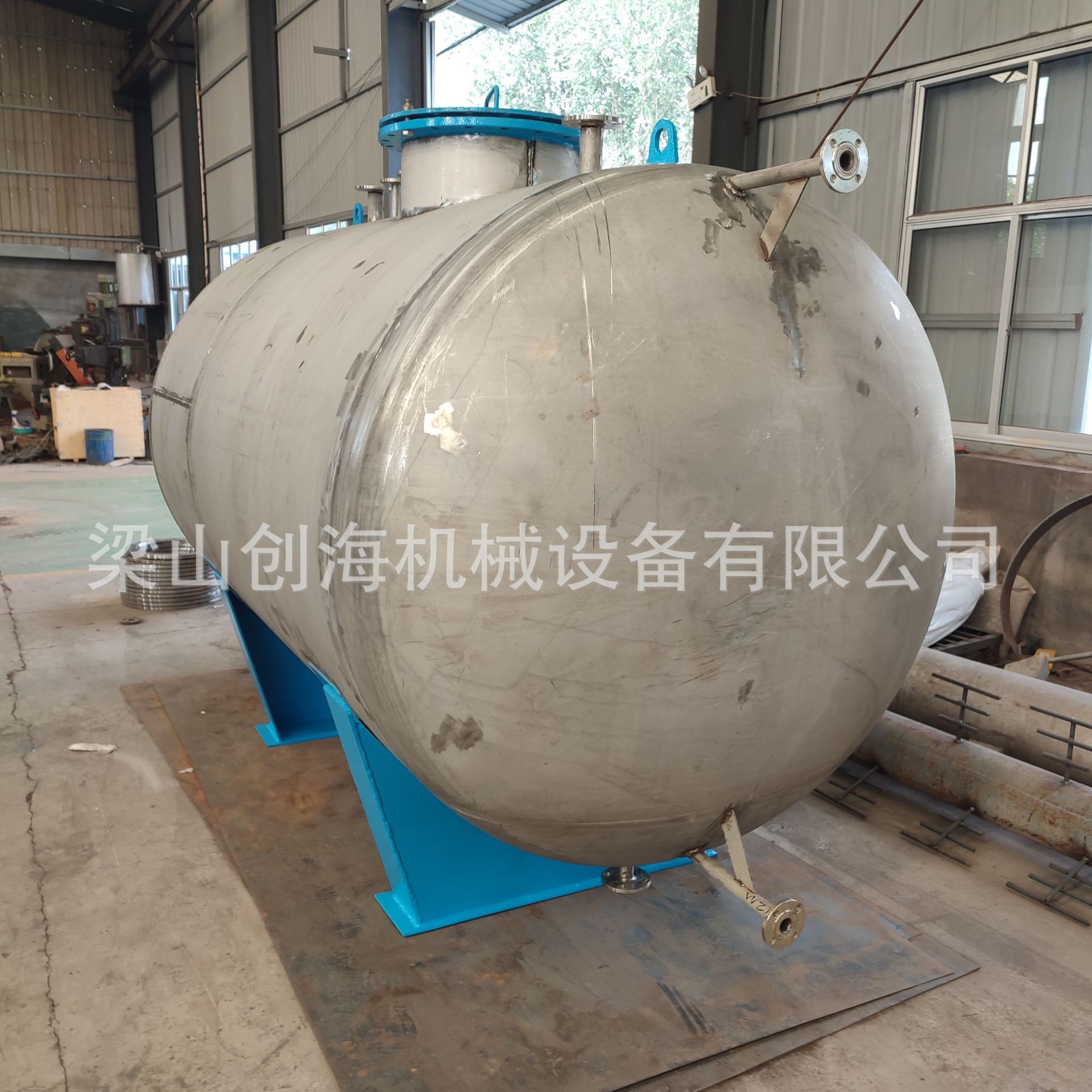 保温储罐 冬季加热储罐 防结冰储罐 外盘管加热储罐厂家 加热罐
