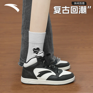 安踏高帮板鞋女冬季新款拼色黑白百搭学生休闲鞋时尚轻便运动鞋子
