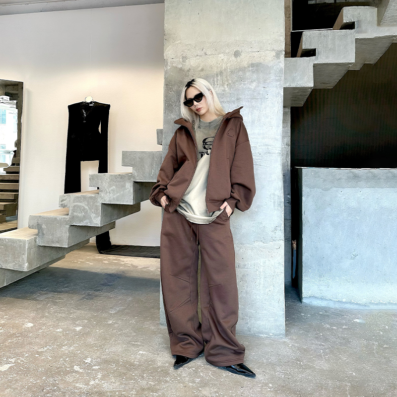 【时代少年团-丁程鑫 明星同款】  AKTK LOGO压印中腰抓绒卫裤