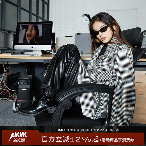 AKTK/ANNK 新款 小众设计 肩部调节金属扣格纹西装外套女