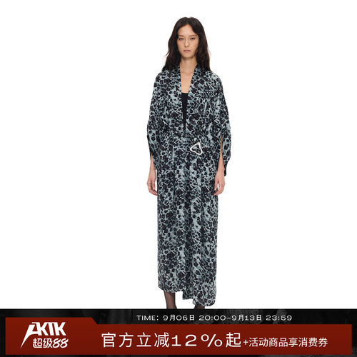 AKTK异形三角扣豹纹黑底花纹宽松廓形长袖夏季外套女2026新款