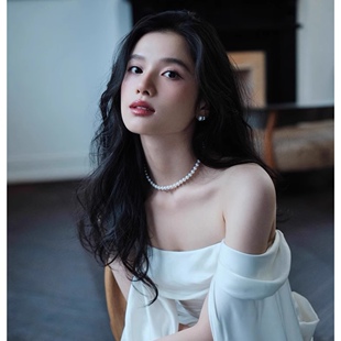 法式维纳斯丝绸澳白珍珠项链女轻奢小众毛衣链高级感锁骨链