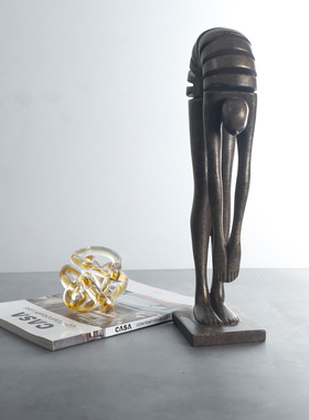 极速现代极简人物抽象雕塑摆件家居D样板房间售楼处书房客厅电视