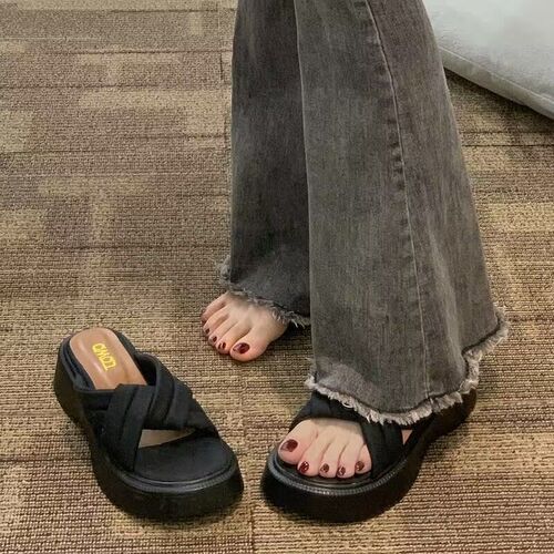 新品35-43码 大码女鞋41厚底爆款仙女I凉拖鞋外穿休闲软底沙滩一