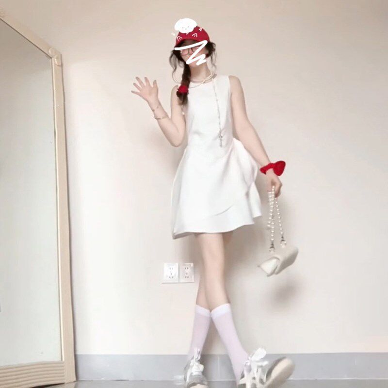 新品2025e新款白色无袖背心吊带连衣裙子女夏季法式小个子收腰显