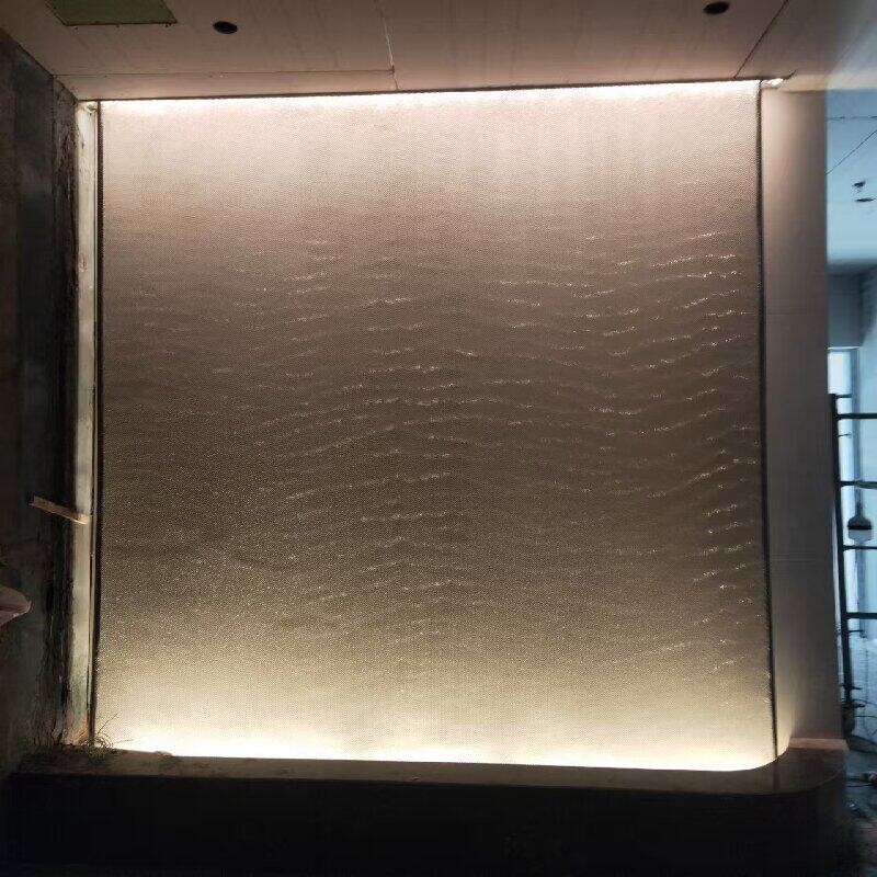 广东景观工程厂家源头施工安装办公室金属网网状水幕墙隔断装饰