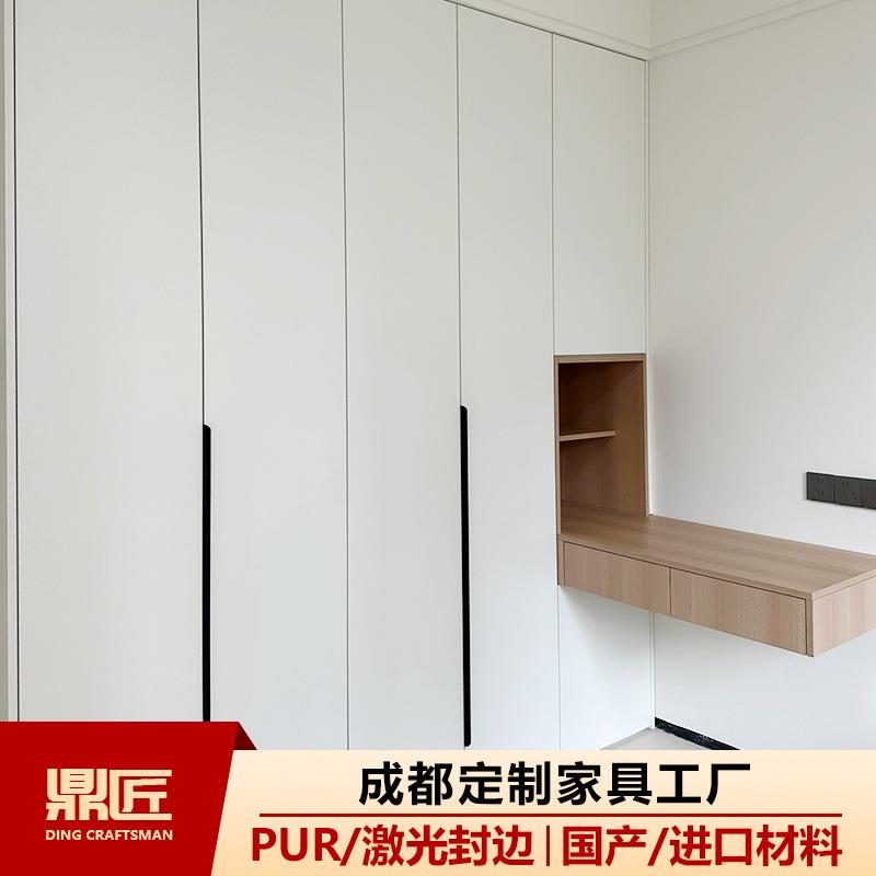 成都全屋定 制衣柜床头柜一体圆弧简约隐形门设计源头家具工厂
