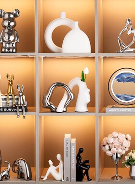 速发酒视装饰品摆件轻奢高档202新款家居柜厅红酒架电客书柜桌面