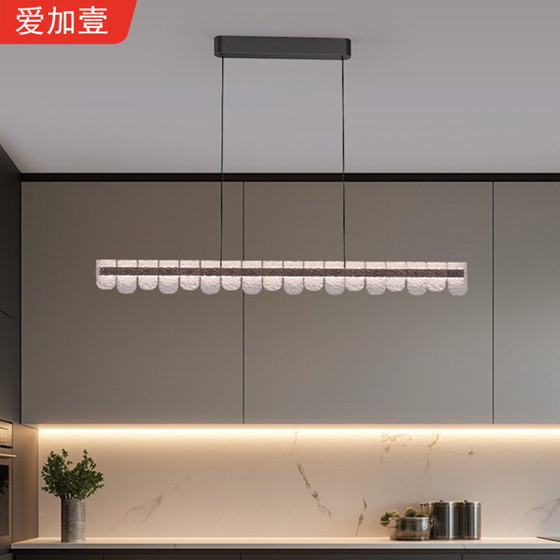 法式轻奢餐厅吊灯一字长条吧台岛台餐桌灯高级感办公室灯2026新款