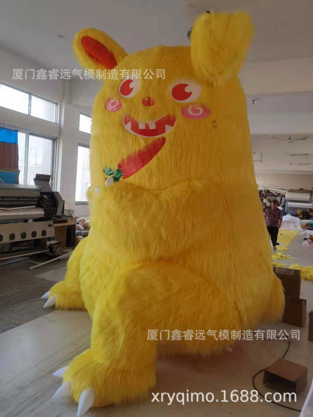 公仔毛绒厂家卡通户外充气毛绒卡通造型卡通鑫睿远气模