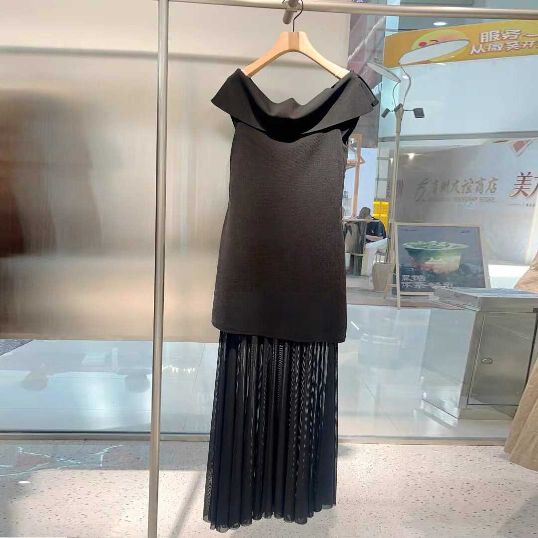 艾诺丝国内代购2026春夏季新款百褶针织连衣裙中长裙女装BR902124