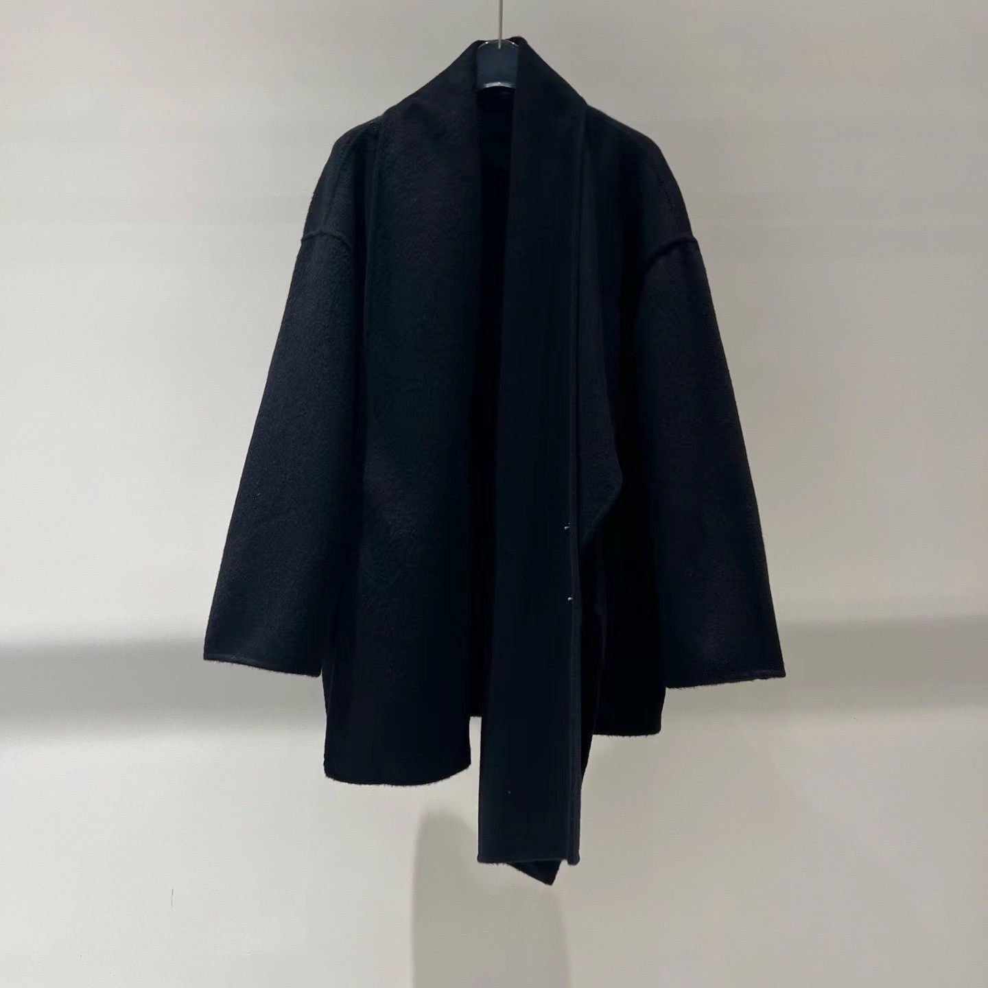 艾诺丝国内代购2025秋季新款女装百搭围脖领毛呢大衣外套AR233001