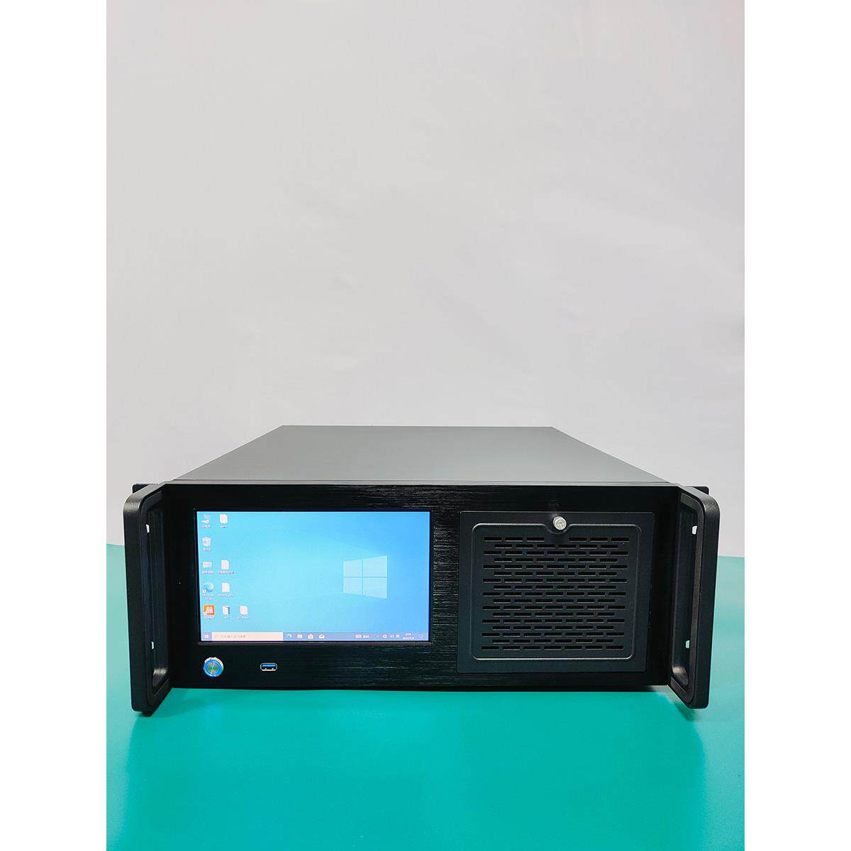 4U机箱8.9寸触摸显示屏铝面板工业电脑机架式一体化工作站服务器