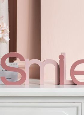 创意北欧字母摆件电视柜客厅办公室桌面玄关家居装饰品高级感小众