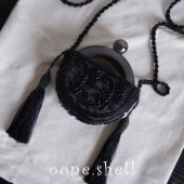 一颗贝壳 原创小众设计刺绣串珠酒壶果汁瓶子斜挎包闺蜜创意礼物