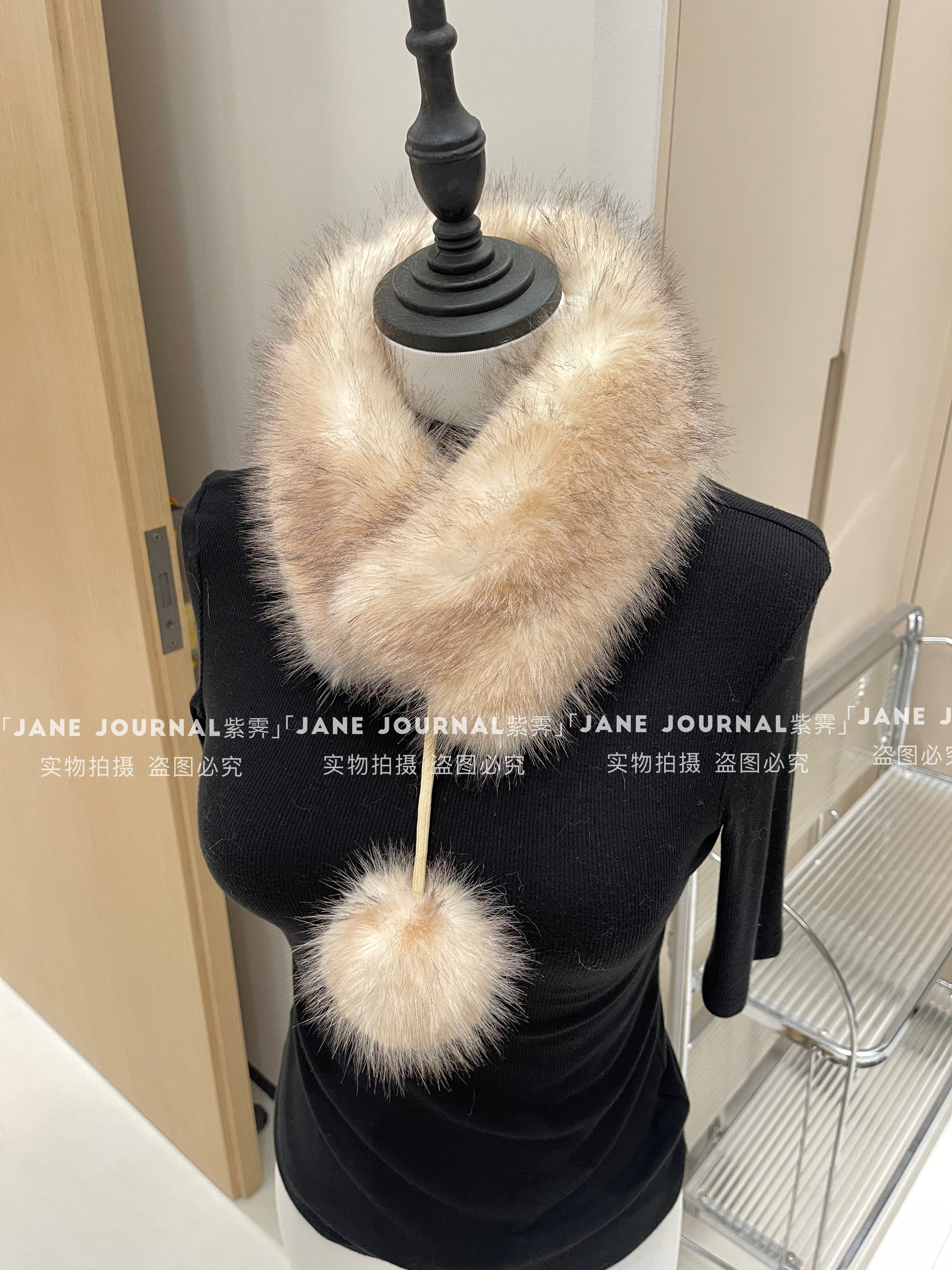Jane·千金感秋冬毛球围脖仿狐狸毛保暖女加厚防寒围巾磁吸扣防风