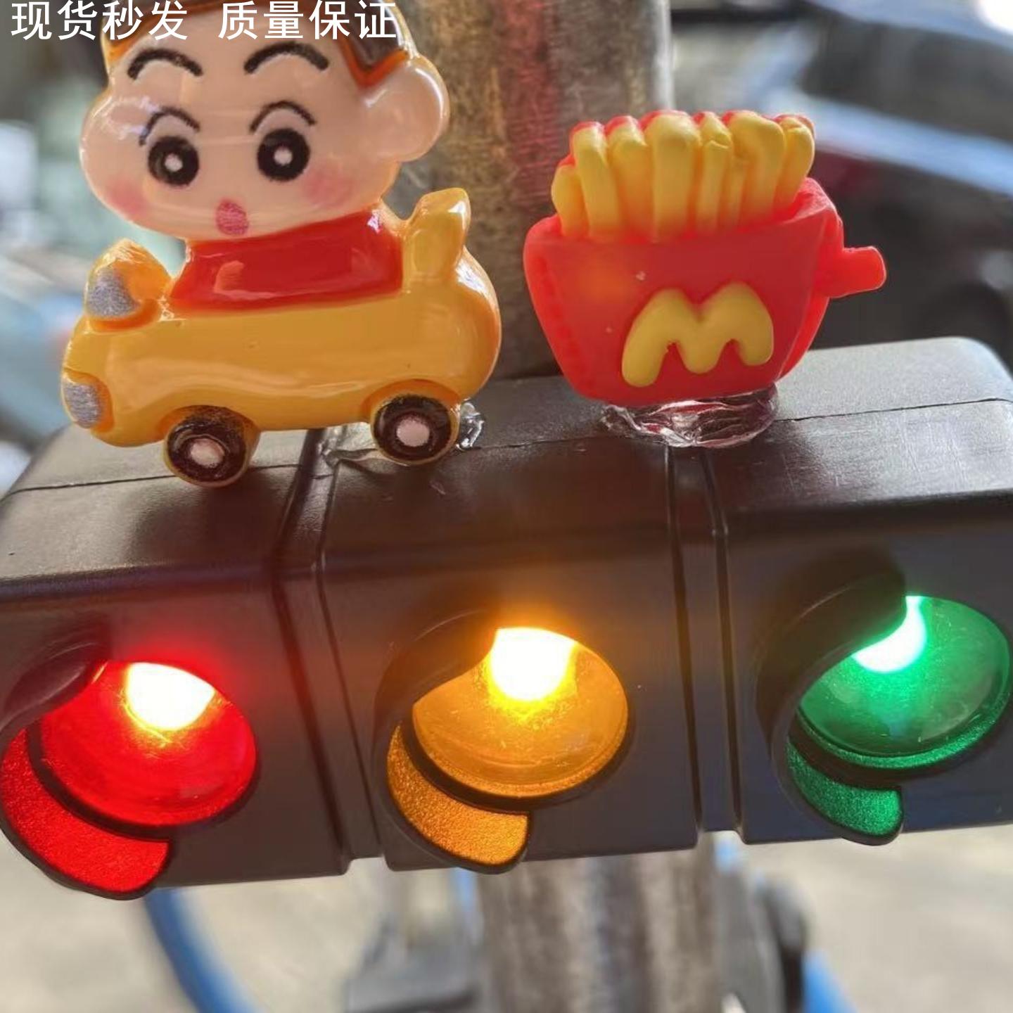 可爱骑行尾灯自行车红绿灯充电款警示可爱卡通单车公路车山地夜骑