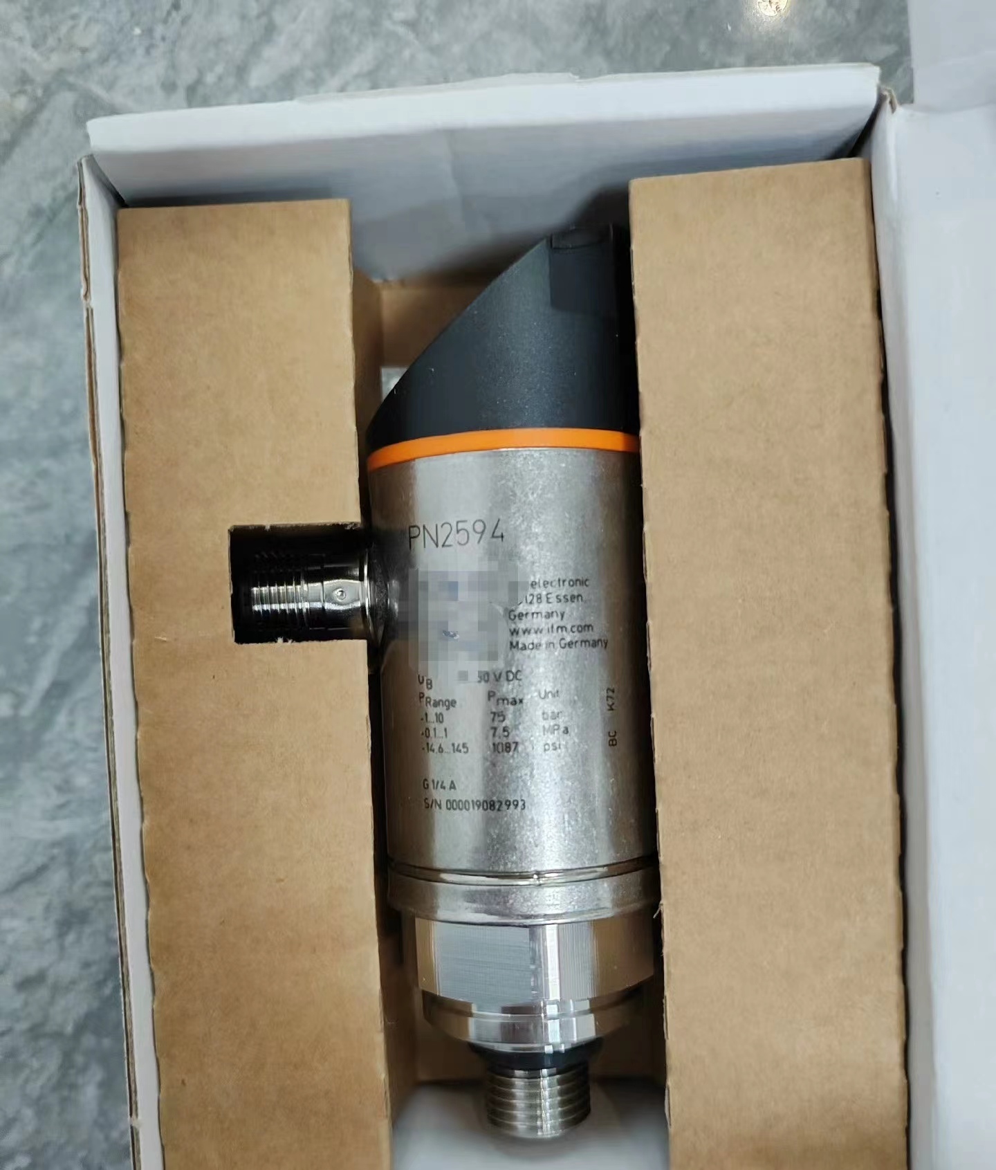 IFM易福门PN2570 PN2571 PN2594 PN3070 PN3071 PN3092压力传感器