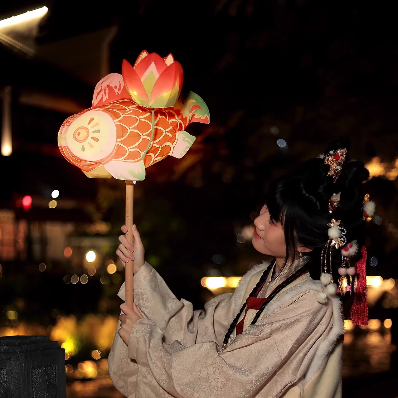 南京博物馆文创非遗花灯新年灯笼秦淮花灯莲莲有鱼汉服锦鲤灯礼品