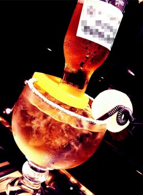 Small convenient durable fixed beer plastic beer buckle for