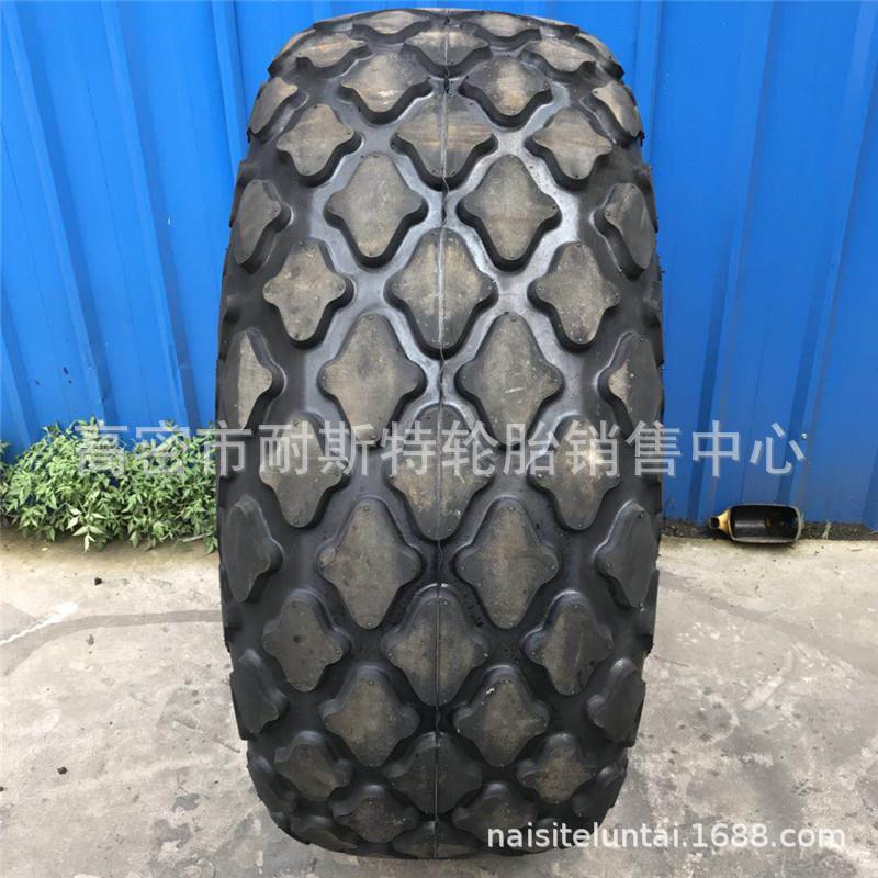 工程机械 轮式压路机轮胎23.1-26 C-7梅花压路机轮胎23.1-26