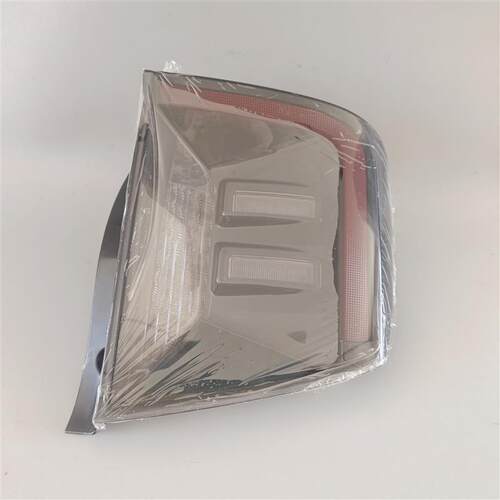 盛昊t30后尾灯电动三轮车配件原装后尾灯后刹车灯总成新款正品