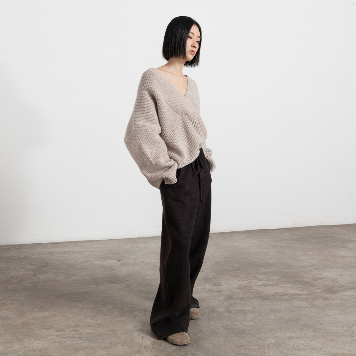 322WORKHOUSE羊毛阔腿抽绳休闲裤女2025新款秋季长裤咖色裤子B548,女装/女士精品,休闲裤,淘宝优惠券,粉丝福利购,淘宝优惠卷