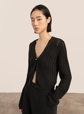 322WORKHOUSE短款v领针织上衣女士2025新款秋季镂空长袖开衫B312