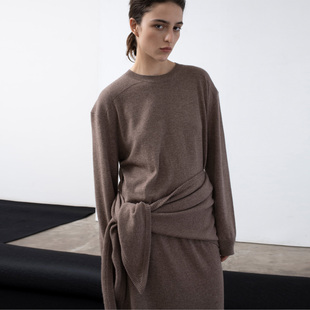 322WORKHOUSE羊毛羊绒三角围巾女2025新款 B834 秋冬针织披肩B824