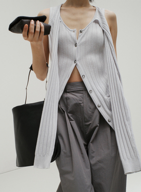 322WORKHOUSE针织圆领灰色开衫马甲女2025新款春夏设计感上衣B628