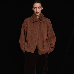 322WORKHOUSE羊毛翻领绞花毛衣外套女士2025新款 B855 秋冬针织开衫