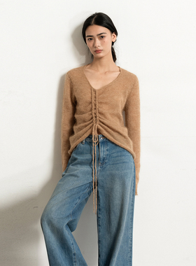 322WORKHOUSE幼马海毛v领针织衫女2025新款春季抽绳气质上衣B582