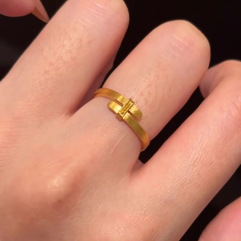 中古哑光金色拉丝交叉戒指女轻奢