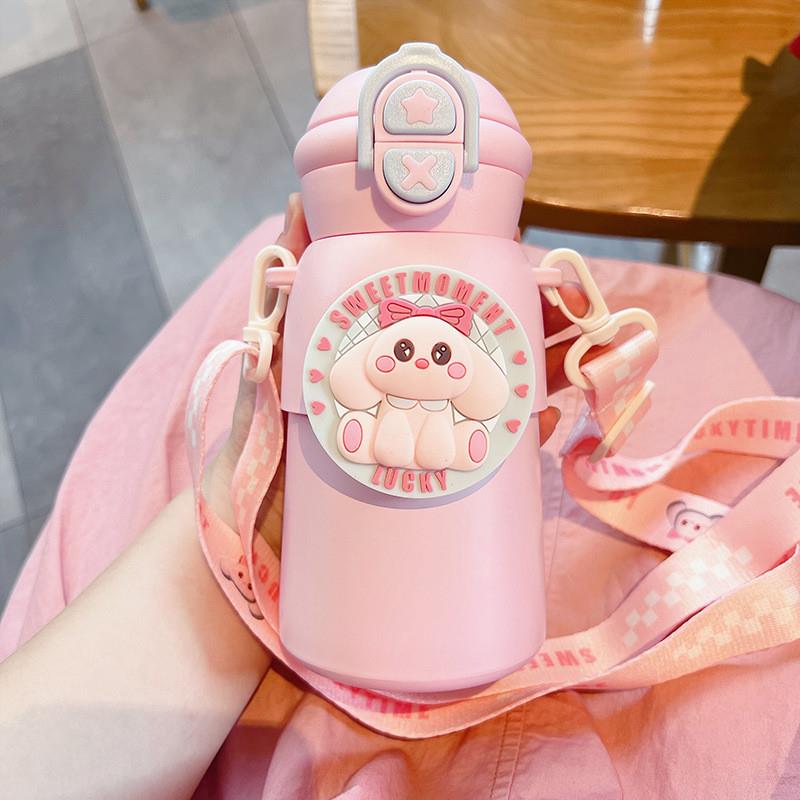 女生保温杯超萌儿童水杯1到3岁吸管杯2025新款高颜值学生可斜跨杯