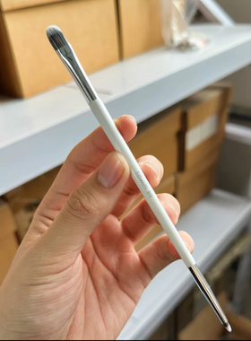 Fillimilli白色双头无痕遮瑕刷810圆头泪沟遮瑕软毛不吃粉化妆刷