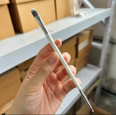 Fillimilli白色双头无痕遮瑕刷810圆头泪沟遮瑕软毛不吃粉化妆刷