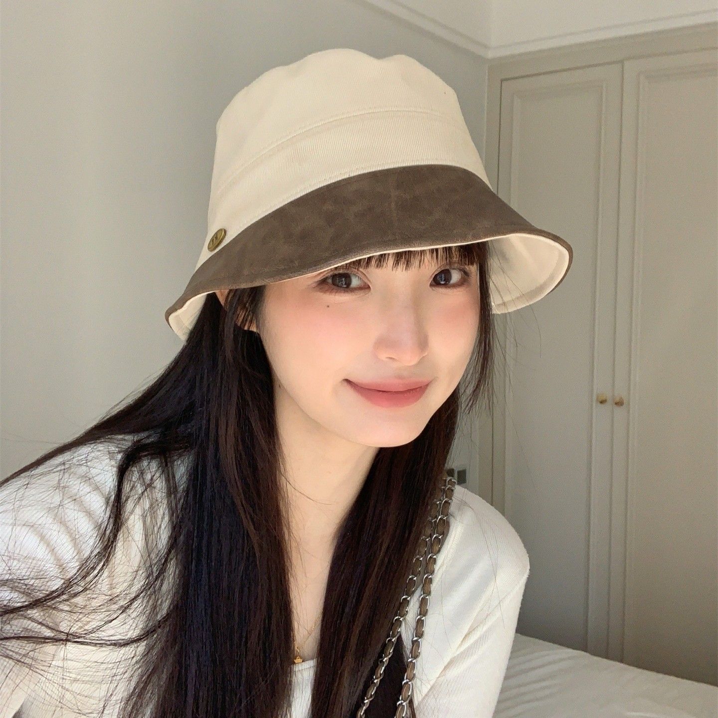 新款春夏大檐遮阳防晒渔夫帽女日系甜美百搭pu皮拼接显脸小水桶帽