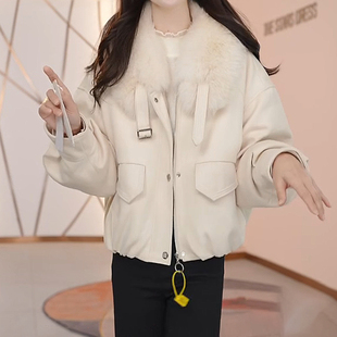 平湖羽绒服女款冬季2025新款今年流行爆款九江带毛领小个子短外套