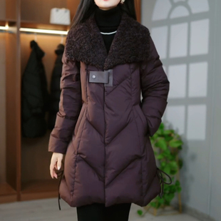 嘉兴平湖羽绒服女款2025新款爆款九江中长款巨好看的冬装外套