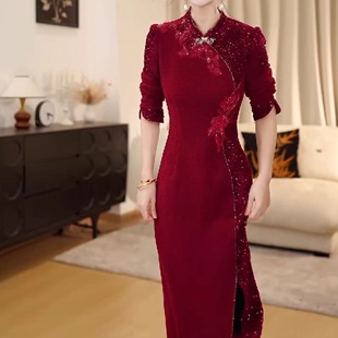 新中式国风改良旗袍连衣裙2025新款秋冬轻奢高级感喜婆婆婚宴礼服