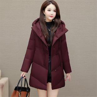 平湖羽绒服女款2025新款九江洋气妈妈中长款巨好看的冬装外套